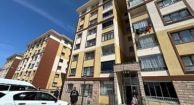 Erzurum'da 3. kattan düşen çocuk ağır yaralandı