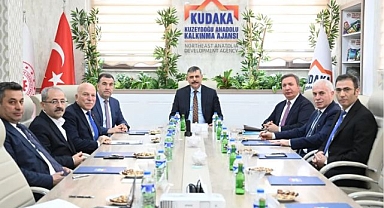 Erzurum’da bir araya geldiler