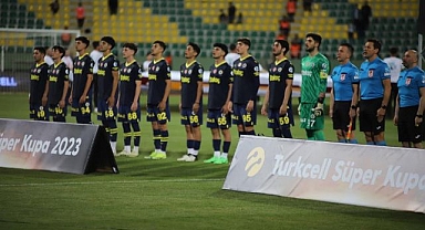 Fenerbahçe: 'Dik durmaya devam edeceğiz'