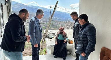 Gönüllere dokunup hayır duası aldılar