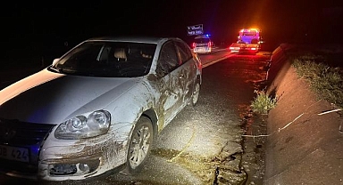 Hakimiyetini kaybedince şarampole girdi