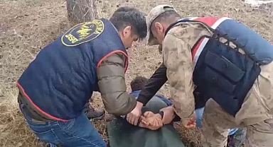 Kaçmaya çalışırken kıskıvrak yakalandı