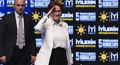 Meral Akşener'e şarkılı veda