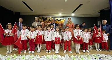 Miniklerin 'Okuma Bayramı' heyecanı