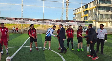 Öğretmenler arası futbol turnuvası başladı