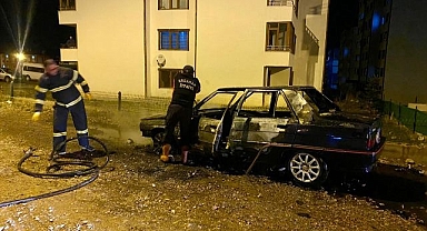 Park halindeyken alev aldı!