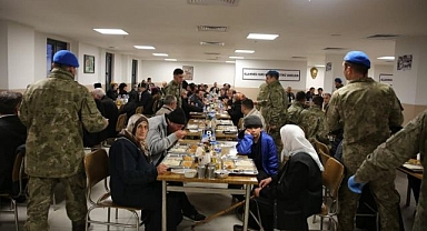 Şehit aileleri ve gazi yakınları iftarda buluştu