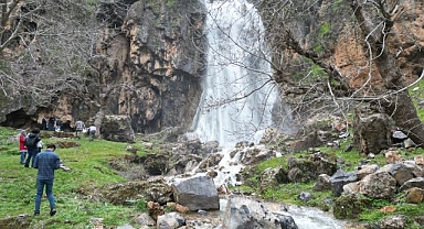 Terörden arındırılan bölgelerde piknik başladı