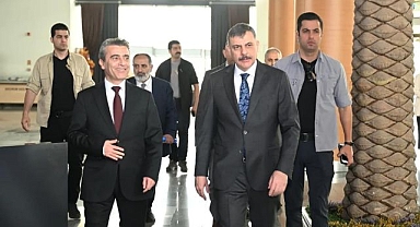 Vali Çiftçi’ye sağlık hizmetleri brifingi