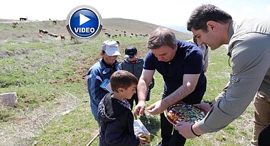 Vali ile küçük çobanların sohbeti yürekleri ısıttı