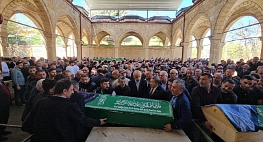 Yürekleri yakan veda...