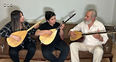 2 kardeş babalarının izinden gidiyor