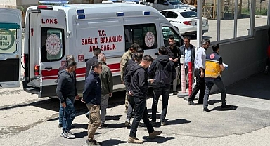 Askeri araç kaza yaptı: 11 yaralı