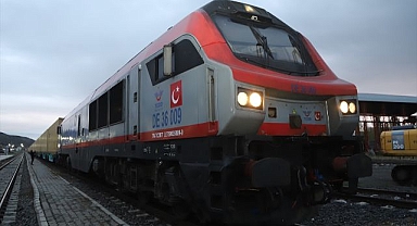 Bakü-Tiflis-Kars Demiryolu'nda yük taşımacılığı yeniden başladı