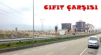 Çöp dökerdik şimdi apartman dikiyoruz!