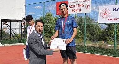 Dereceye girenlere ödül
