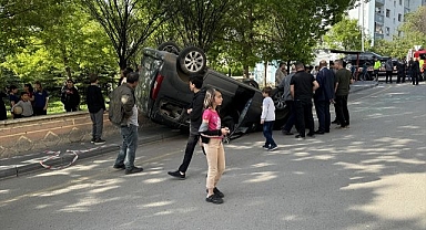 Erzurum'da kaza! Otomobille çarpışınca takla attı