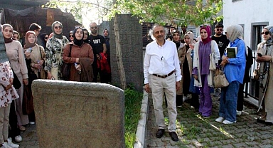 Erzurum'da tarihi şahsiyetler unutulmadı
