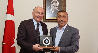 ETSO’dan Karacaya teşekkür ziyareti