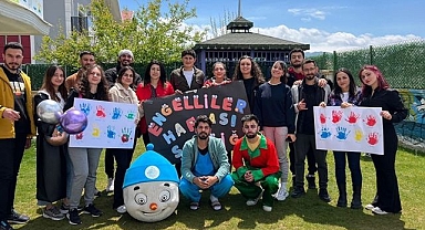 ETÜ’lü gençler çocuklarla çocuk oldu