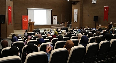 Gazze için şiirler okudular