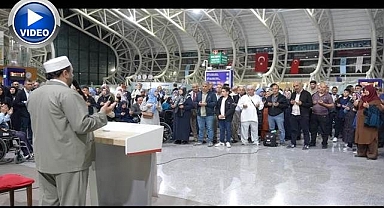 Hac kafilesi dualarla uğurlandı