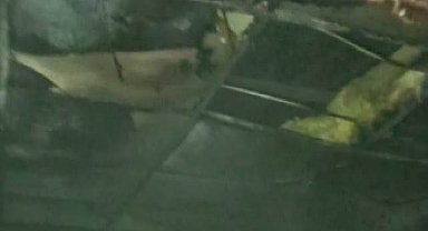 İşçilerin kaldığı konteyner yandı!