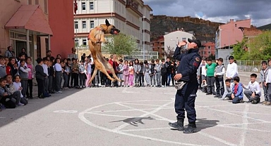 Jandarmadan öğrencilere eğlenceli anlatım!