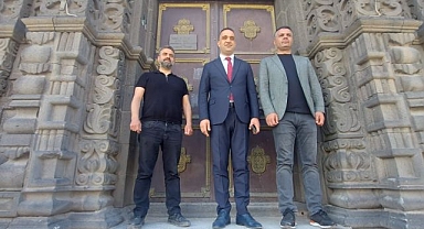 MHP il başkanlığına tarihi konak