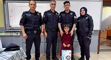 Minik Esmanur'a polislerden mektup