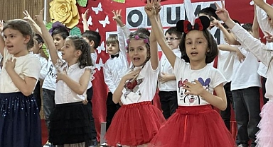 Miniklerin okuma bayramı coşkusu