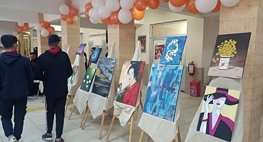 Öğrencilerin yılsonu sergisi mest etti