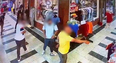 Tabanca ile iş yerine peş peşe ateş açtıı