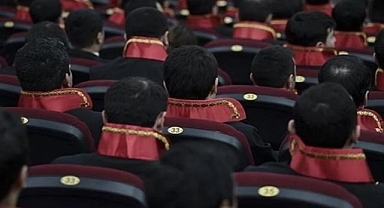 4 bin 299 hakim ve savcının görev yeri değişti