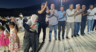 82'lik Şerife nineden halay şov