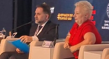 Başkan Uçar 'Sıfır Atık Yolculuğu' paneline katıldı