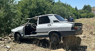 Direksiyon hakimiyetini kaybedince takla attı