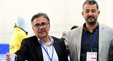 Erim Erhan da Profesör oldu