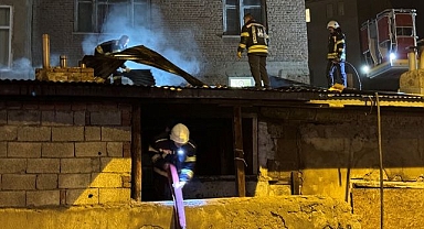 Erzurum'da metruk binada çıkan yangın korkuttu