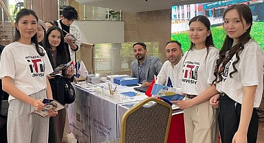 ETÜ Türk ve Kazak Üniversiteleri tanıtım fuarı'nda