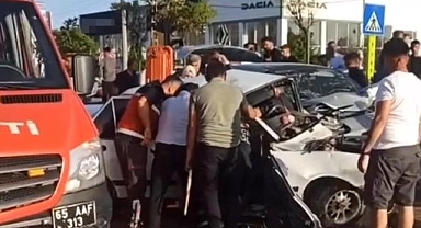 Feci kazada ortalık savaş alanına döndü