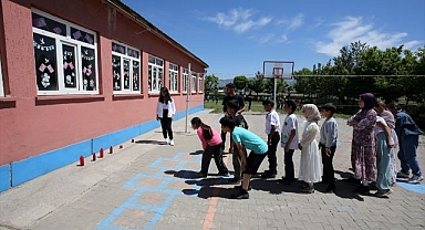 Geleneksel oyunlarla eğitim
