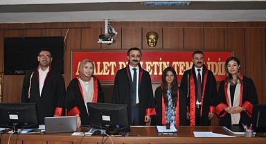 Hukukçu olmak isteyen küçük Rabia hayalini gerçekleştirdi