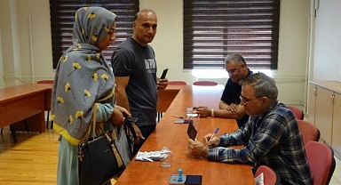 İranlıların Türkiye'de oy kullanma işlemi başladı