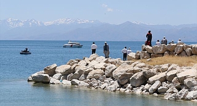 Kayıp genci arama çalışmaları 3. gününde