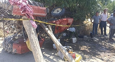 Kontrolden çıkan traktör devrildi