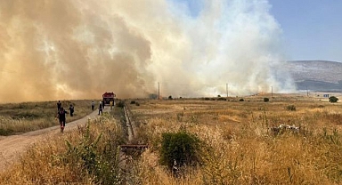 Korkutan örtü yangını!
