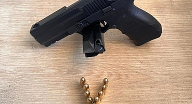 Şüpheli şahsın üzerinden çıkanlar polisi harekete geçirdi