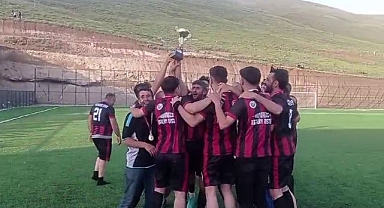 Tekman’da futbol turnuvası nefes kesti