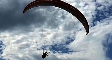 Eğitimini tamamlayan pilotlar uçuş yaptı